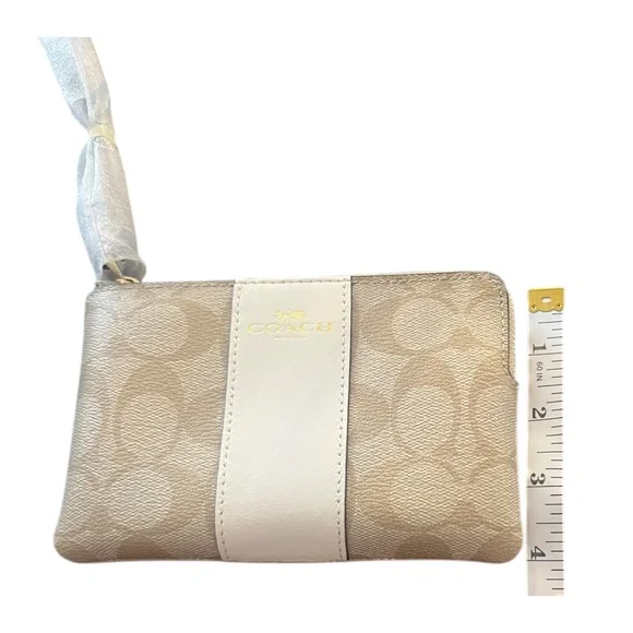 Coach Corner Zip Wristlet Signature Canvas Khaki Chalk NWT - Picture 6 of 10